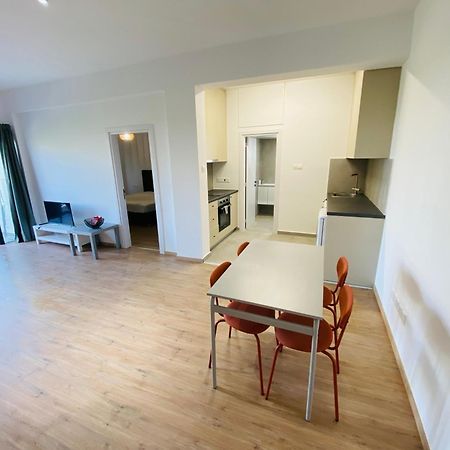 Papadavid Apartments Пафос Екстериор снимка